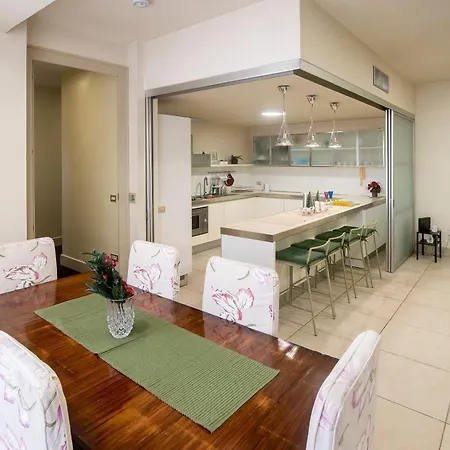 La Casa Di Ludo * Nápoles